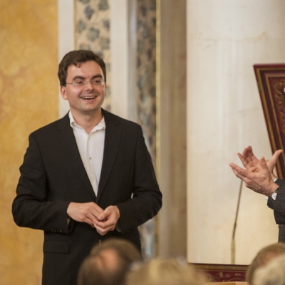 Klingende Bach-Freske - Carl Philipp Emanuel Bach als Improvisator - Alexander Grychtolik (alias C.P.E. Bach)  & Michael Kapsner( alias Fürst Ferdinand Philipp von Lobkowitz) - Foto: Guido Werner